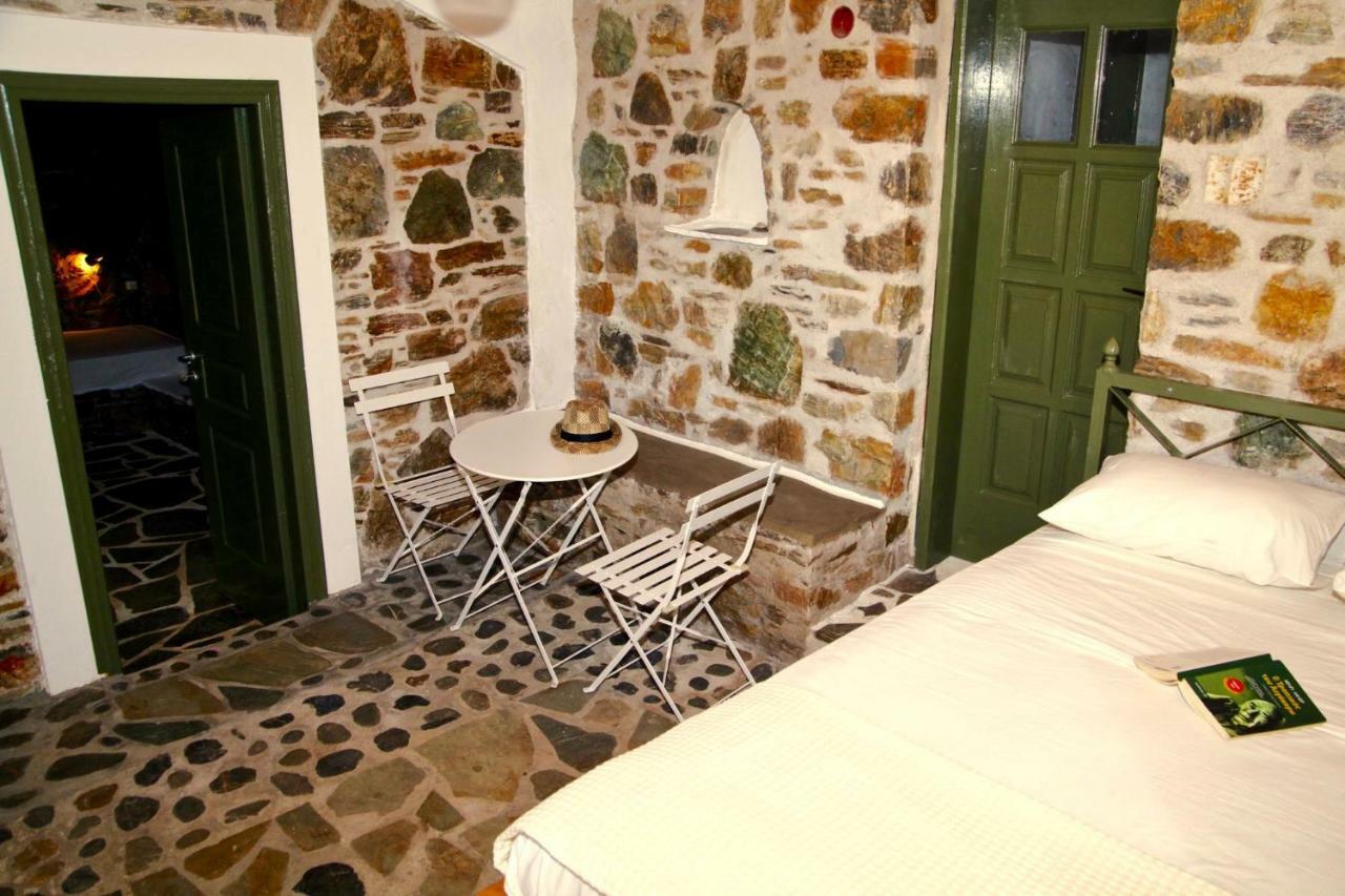 Casa Milos Stone Chalets Alónnisos Eksteriør bilde