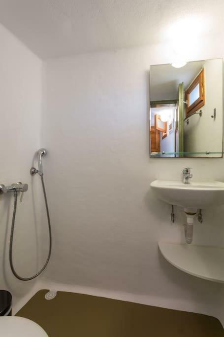 Casa Milos Stone Chalets Alónnisos Eksteriør bilde